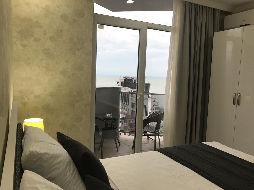 Appartamento Selfie Batumi Esterno foto